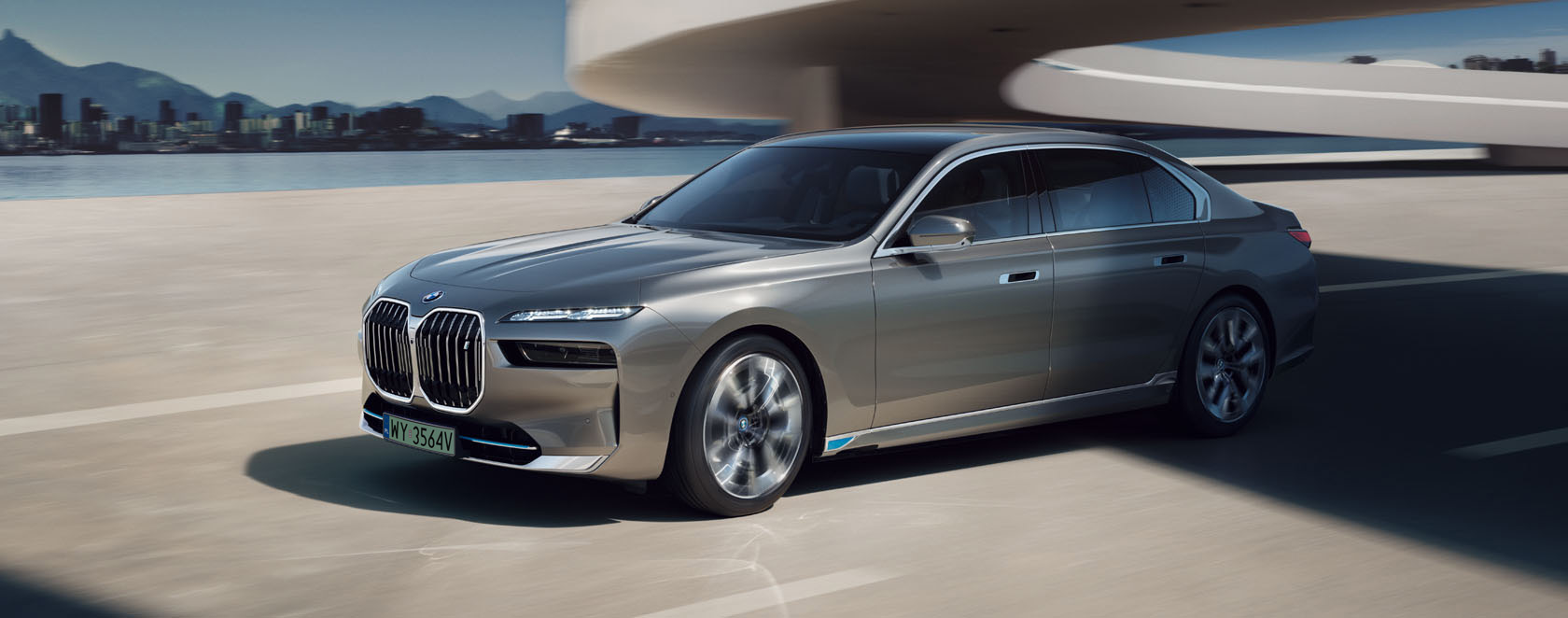BMW i7