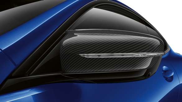 Pakiet karbonowych elementów zewnętrznych M.